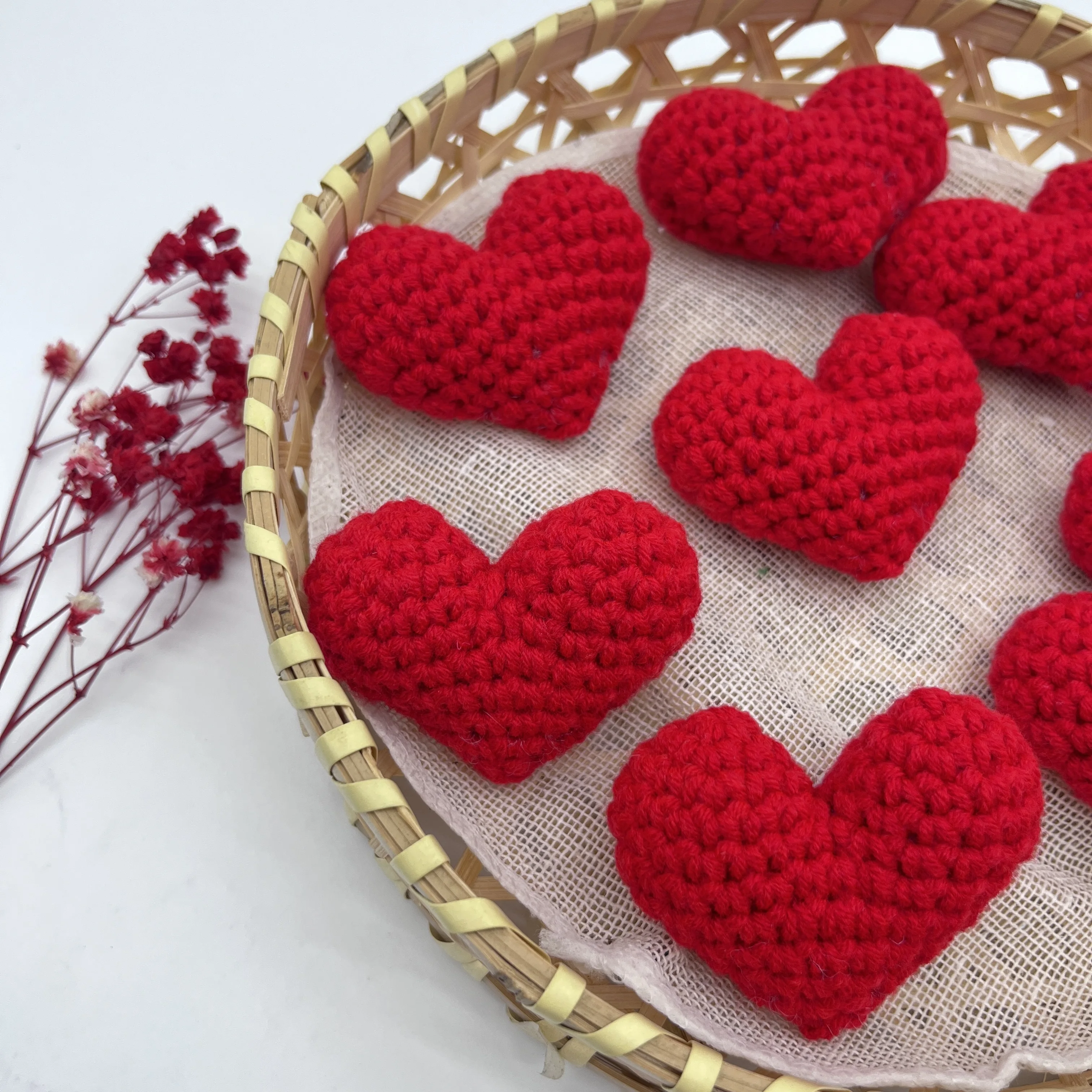 1/2PCS Crochet Heart Hooked Yarn Heart Filled Cotton Knitting Clothing Accessories Love