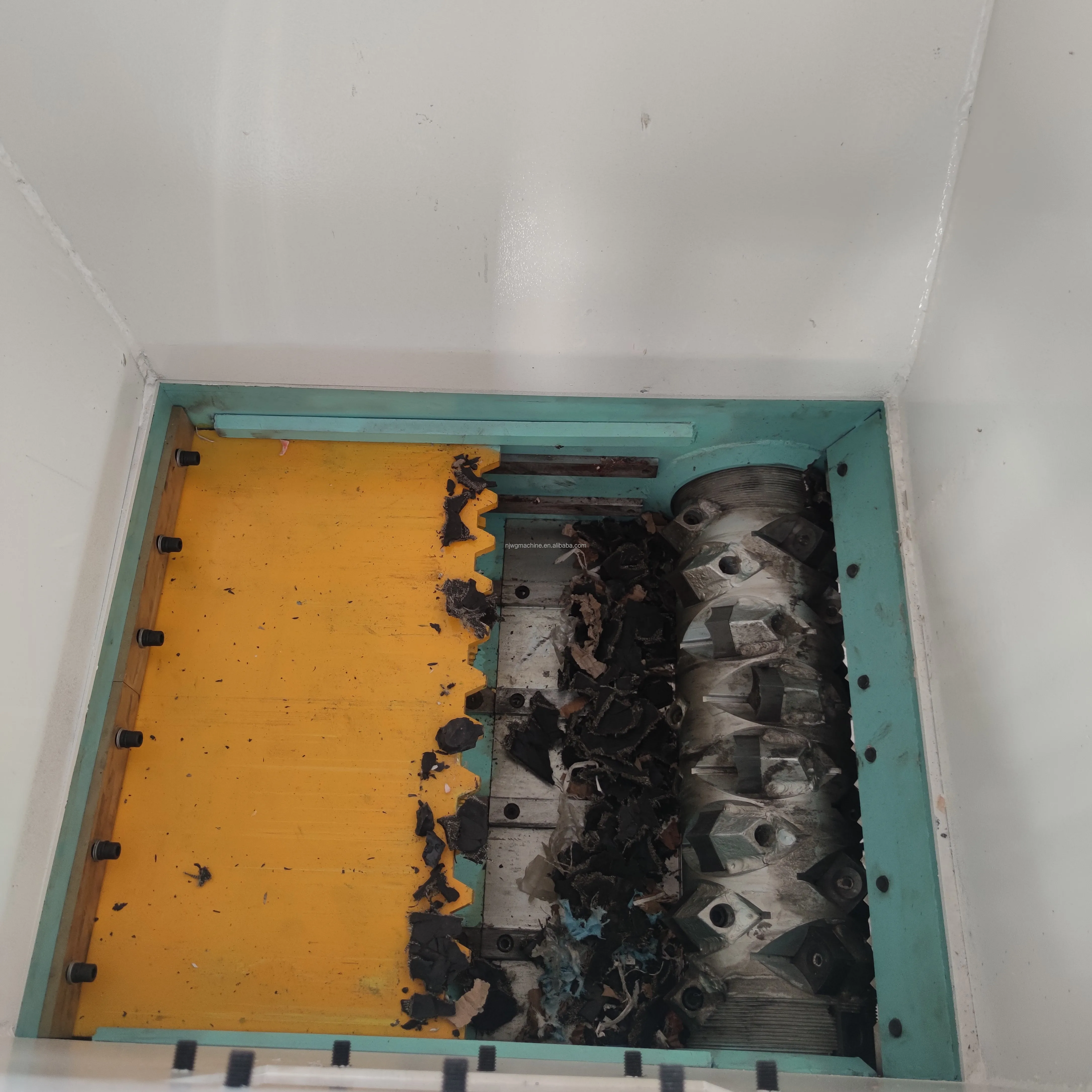 Рисунок 2 - Одновальный измельчитель для переработки