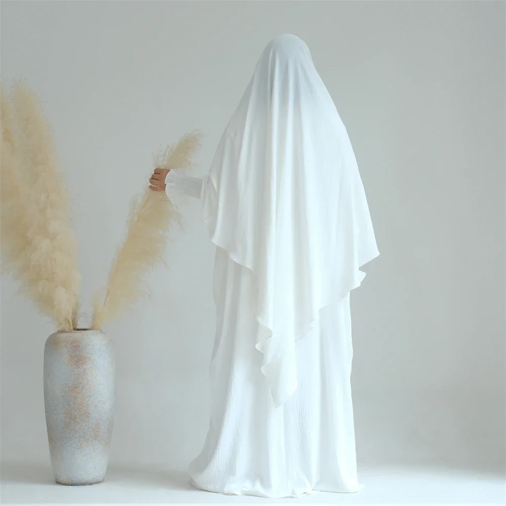 02 White