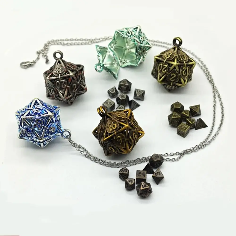 7Pcs Durable 6MM D20 DND Dice Gold Silver Bronze Keychain Pendant Metal Dice Hollow Mini Polyhedral Dice Party