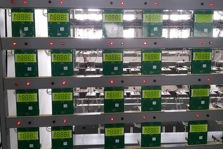 Рисунок 4 - Набор для наполнения шин грузовиков и автобусов