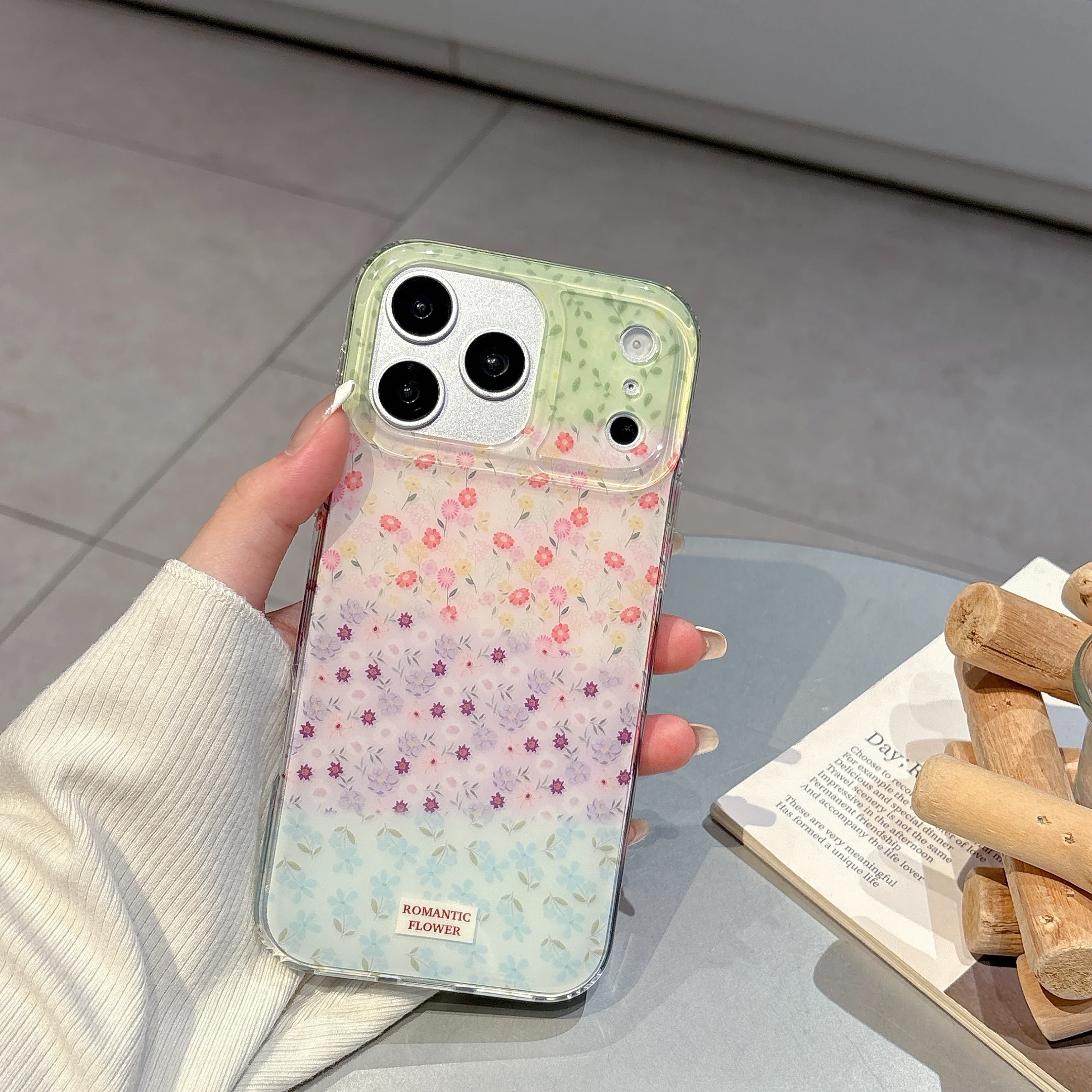 Romantic Floral Gradient Pastel Flower Print Minimalist Phone Case Back Cover