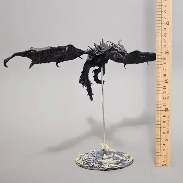 Elder Scrolls V Skyrim Alduin Deluxe Action Figure Box Set