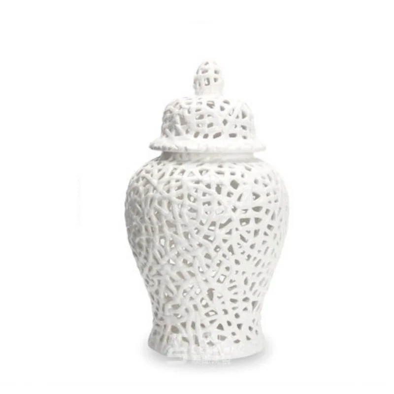 Ceramic Checkmate Jar Hollow Gold Ginger Jar Flower Vase Hollow Storage Tank Porcelain Handicraft Home Decoration Accessories 6