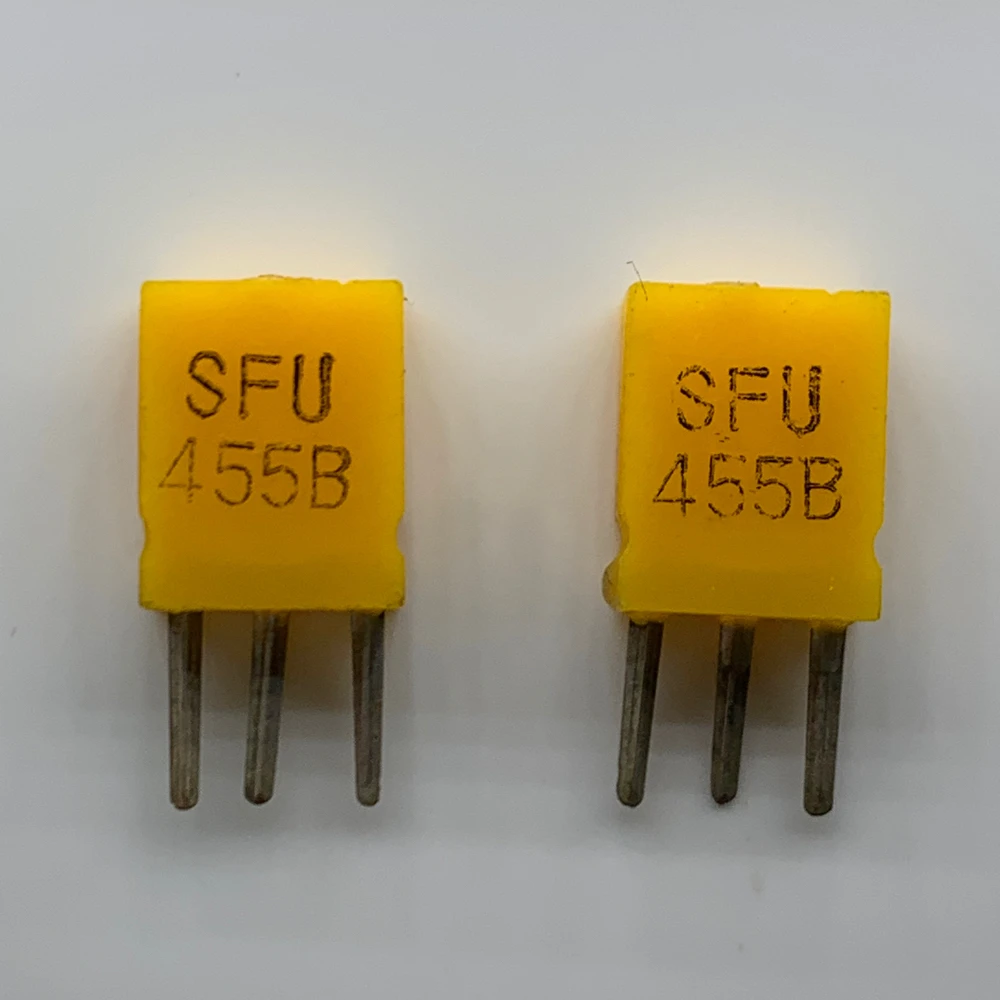 50PCS/ SFU455B new ceramic crystal oscillator 455KHZ three-legged radio special filter remote control 455B