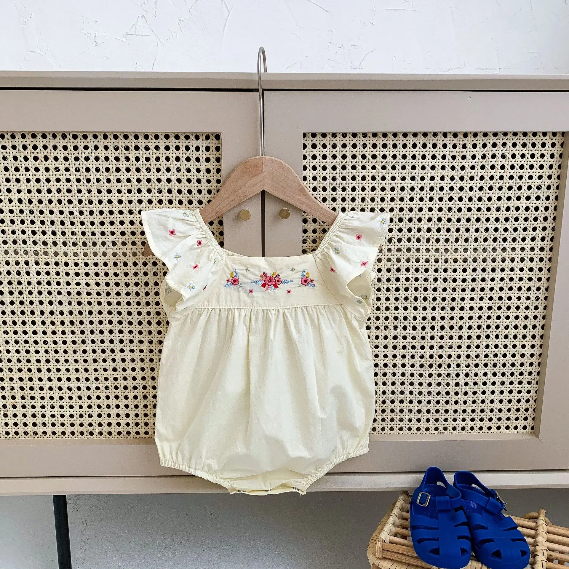 

Summer Baby Rompers Newborn Infant Baby Girls Rompers Playsuit Jumpsuits Cotton Solid Ruffles Baby Clothes