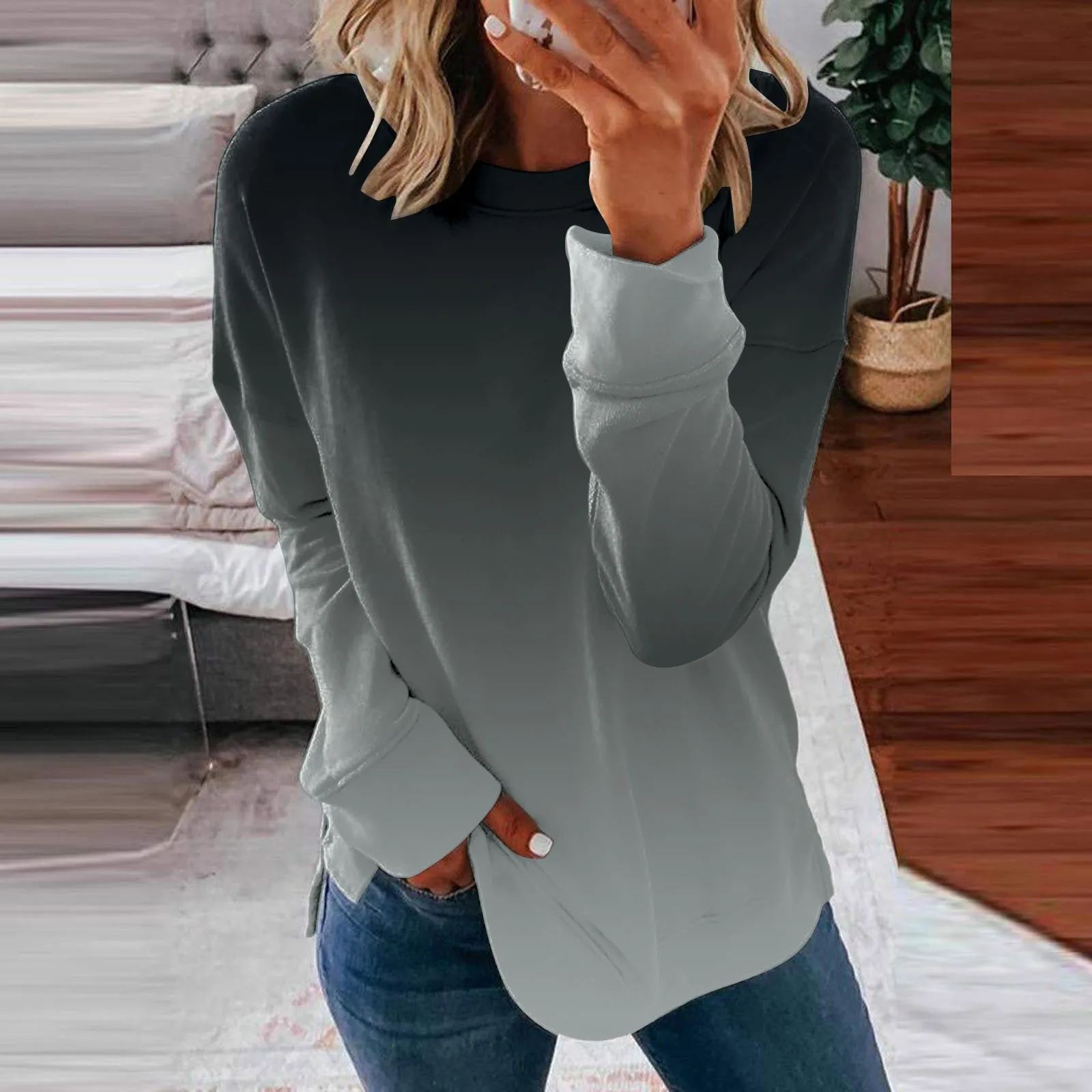 

2023 Women Vintage Hooded Less Sweatshirt New Gradient Print Pullover Loose Hoodies Top Female Trend Casual Long Sleeve Autumn