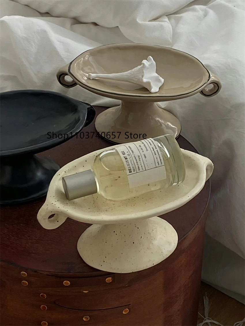 Vintage Simple Ceramic Storage Plate Cute Handmade Ornaments Home Accessories Creative Ins Style Binaural High Foot Tray 2
