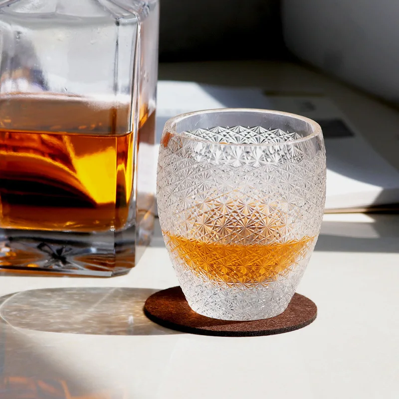 Description Picture 2 of itemGypsophila Crystal Glass Cup With Wooden Box Luxurious Japanese Edo Kiriko Glassware Wine Tumbler Chrysanthemum Brandy Rock Mug