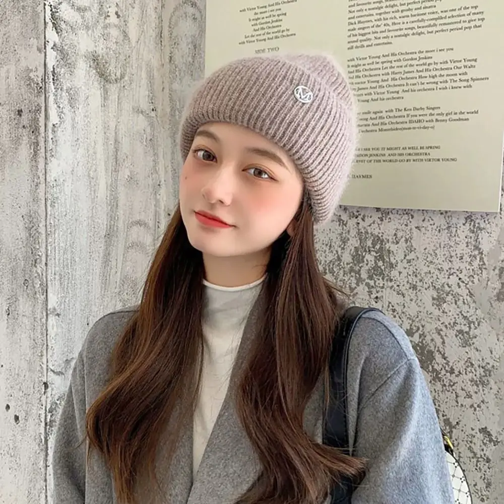 

Letter Printing Wool Thread Knit Cap Fashion Ear Protection Winter Warm Knitted Hat Soft Pullover Cap Women Girls Maiden