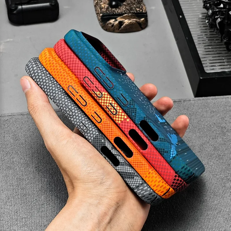 Stylish Carbon Fiber Magnetic Case for HONOR 600 Pro - Shockproof Bare-body Feel Cover