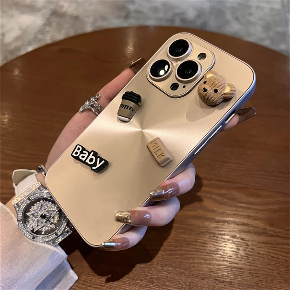 Luxuriöse süße 3D Bär Kaffee Milch Laser Aurora CD Muster Matte Hülle für iPhone 15 14 13 12 Pro Max 11 Kawaii Soft Armor Cover_voghion.com