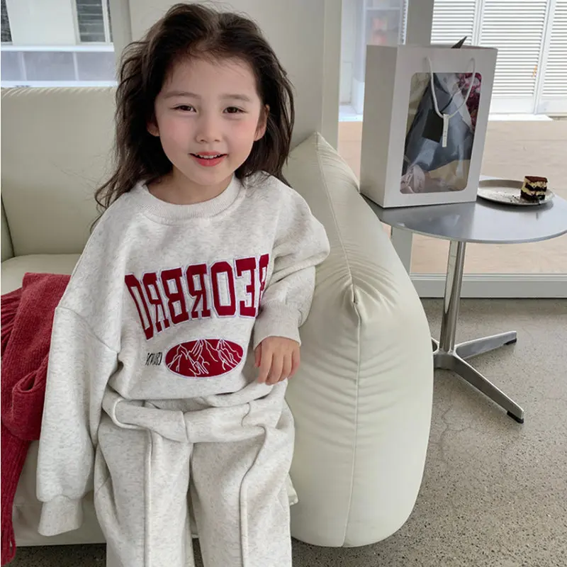 

Boys Girls Clothes Suit Letter Embroidered Fleece Sweater Hoodies+trousers 2pcs Children Tracksuits Jogging Outfits 2-7years