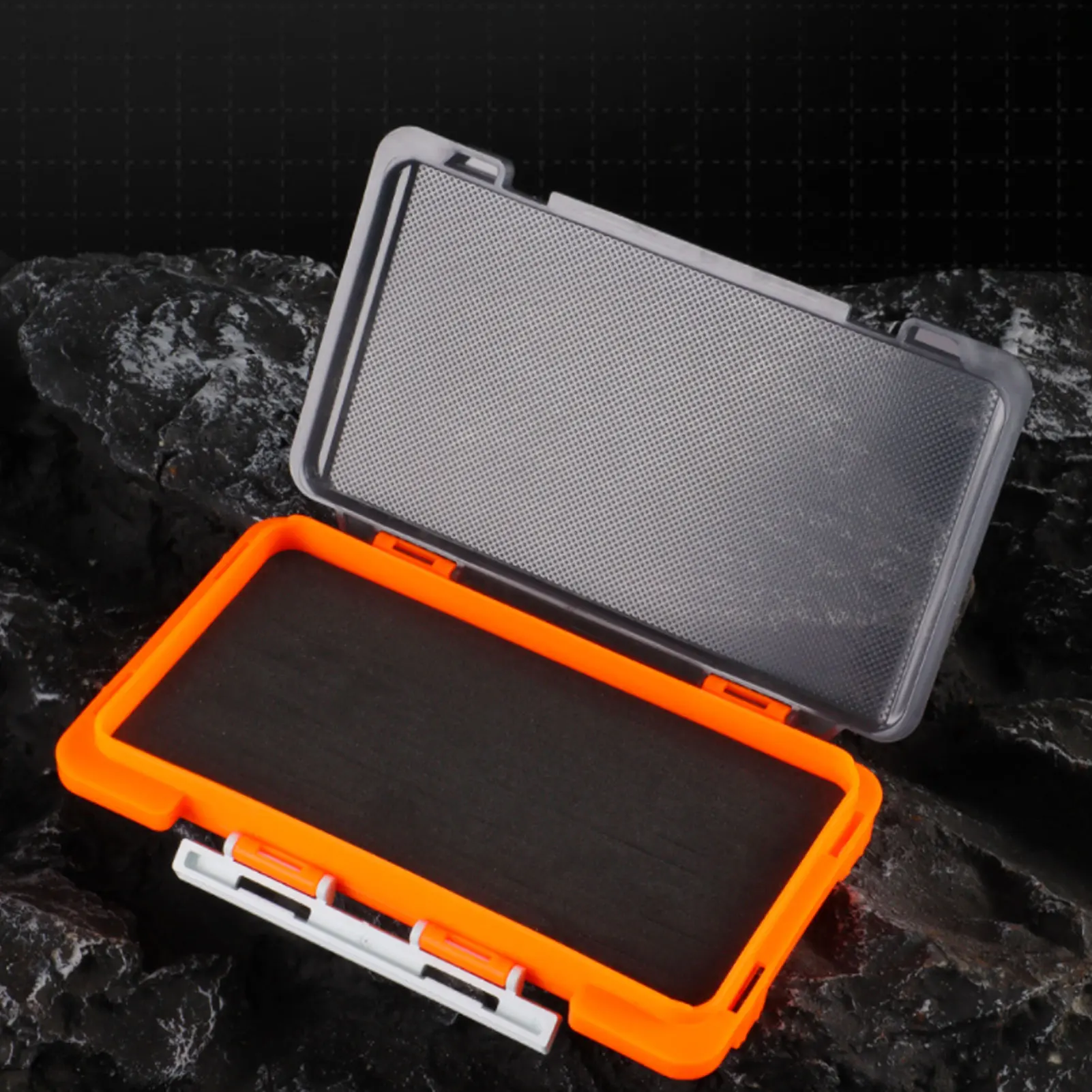 Description Picture 4 of itemFishing Tackles Baits Storage Case Snap Tight Durable Lure Box for Fishing Lures Spoons Fishhook Fishing Accessories Storage