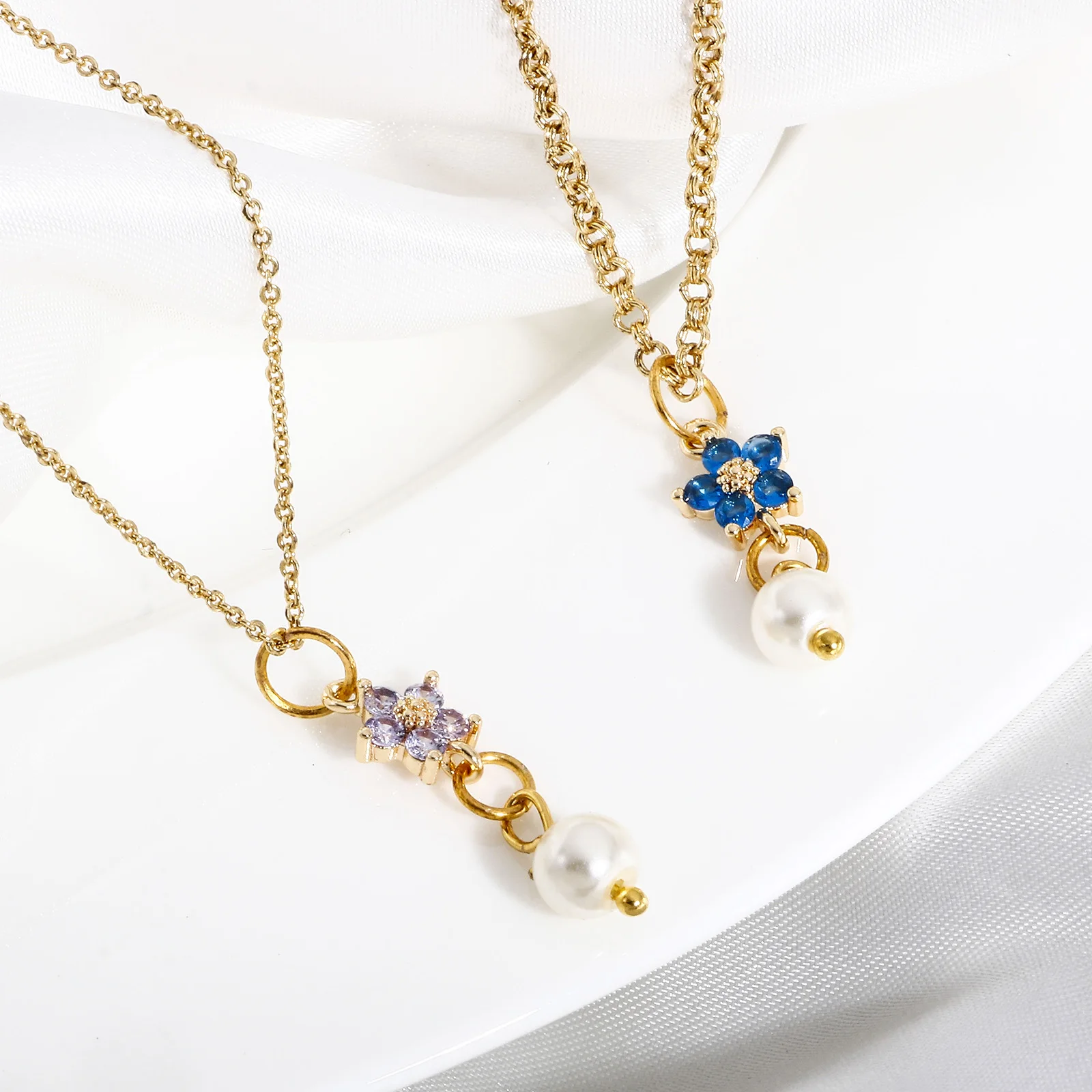 Connettore quadrato in zirconia micropave, connettore rotondo riempito in oro 18 carati, accessori per la creazione di gioielli fai da te, 14,5x8,8x1,6 mm - Italia