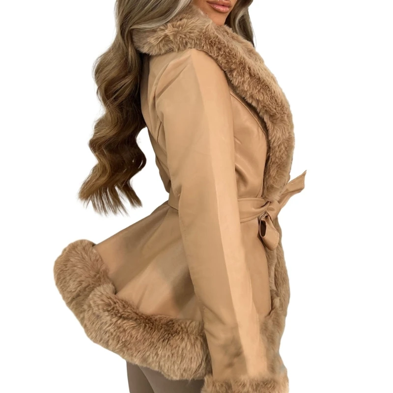 Рисунок 4 - Женская куртка из искусственной