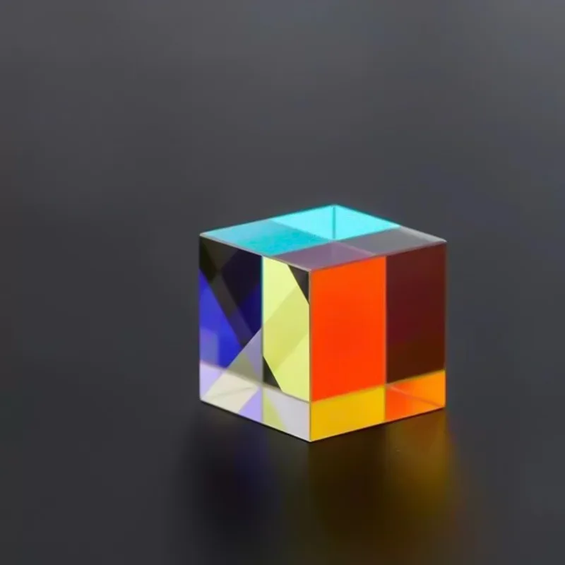 Prisma Colorato Sun Catcher Light Cube Hexahedral Lucido Cube Cubo Di Rubik Spettroscopico Vetro Ad Angolo Retto