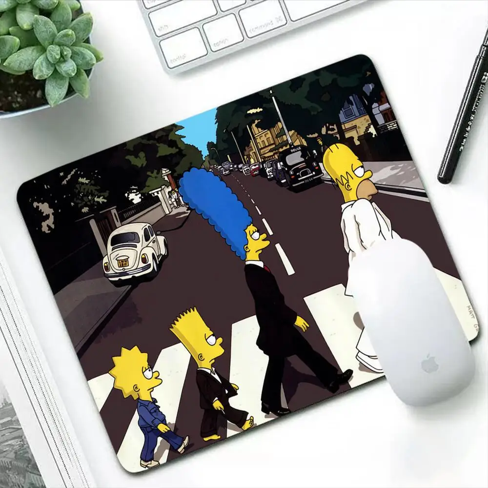 The Simpsons Small Gamer Desk Pad Gaming Mouse Pad Pc Gamer Mausepad Rug Gamers Accessori Varmilo Mouse Pad Tastiere Mat