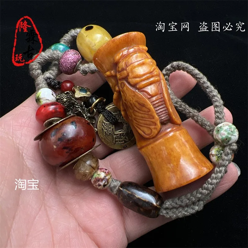 

The Tibetan yak bone bucket is a blockbuster, and the handle pendant and horn bone carving are carved by men's hands