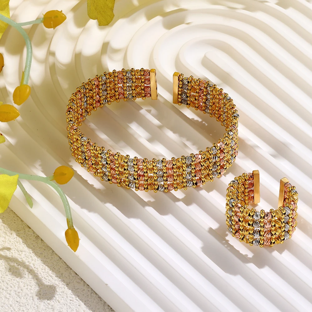 مجموعة اليدوية المنسوجة الذهبي