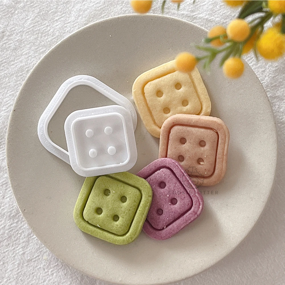 https://ae01.alicdn.com/kf/S7044c59e0c324377a51d0e1934b01955l/3Pcs-Set-Button-Shapes-Biscuit-Mold-Flower-Round-Square-Shape-Cookie-Cutter-3D-Hand-Pressure-Fondant.jpg