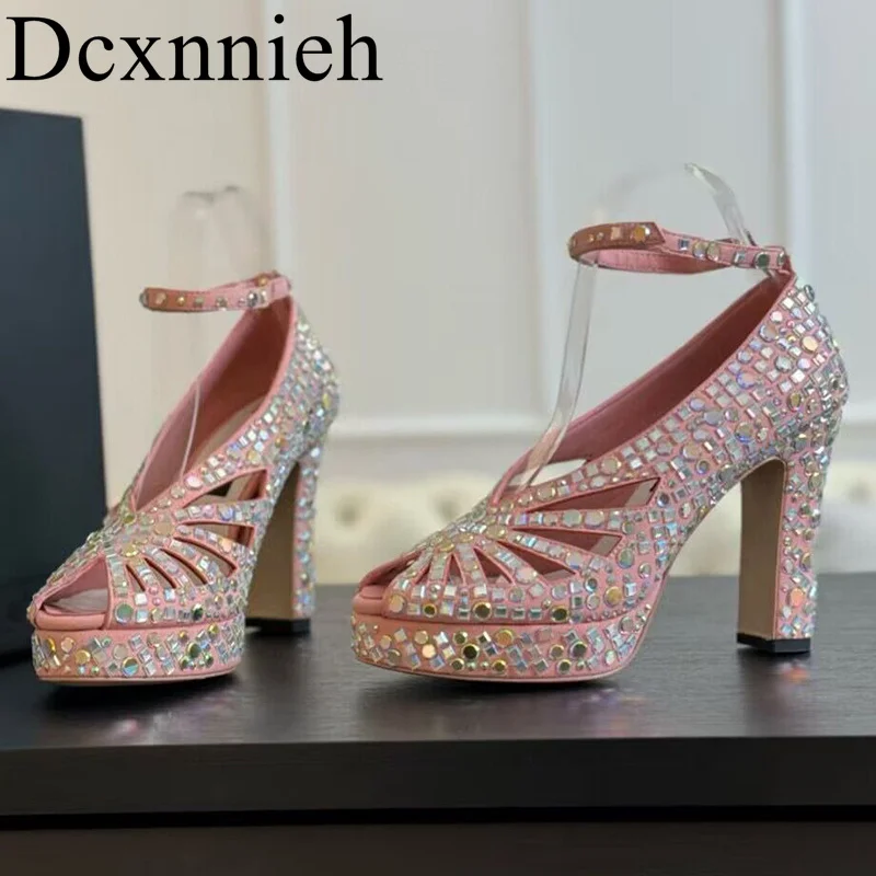 

2024 Round toe open toe sandals women's crystal decoration waterproof platform high heels summer fashion versatile single shoes