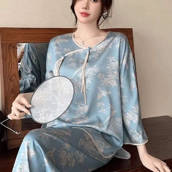 بيجامات تقليدية جديدة على الطراز الصيني لعام 2025...