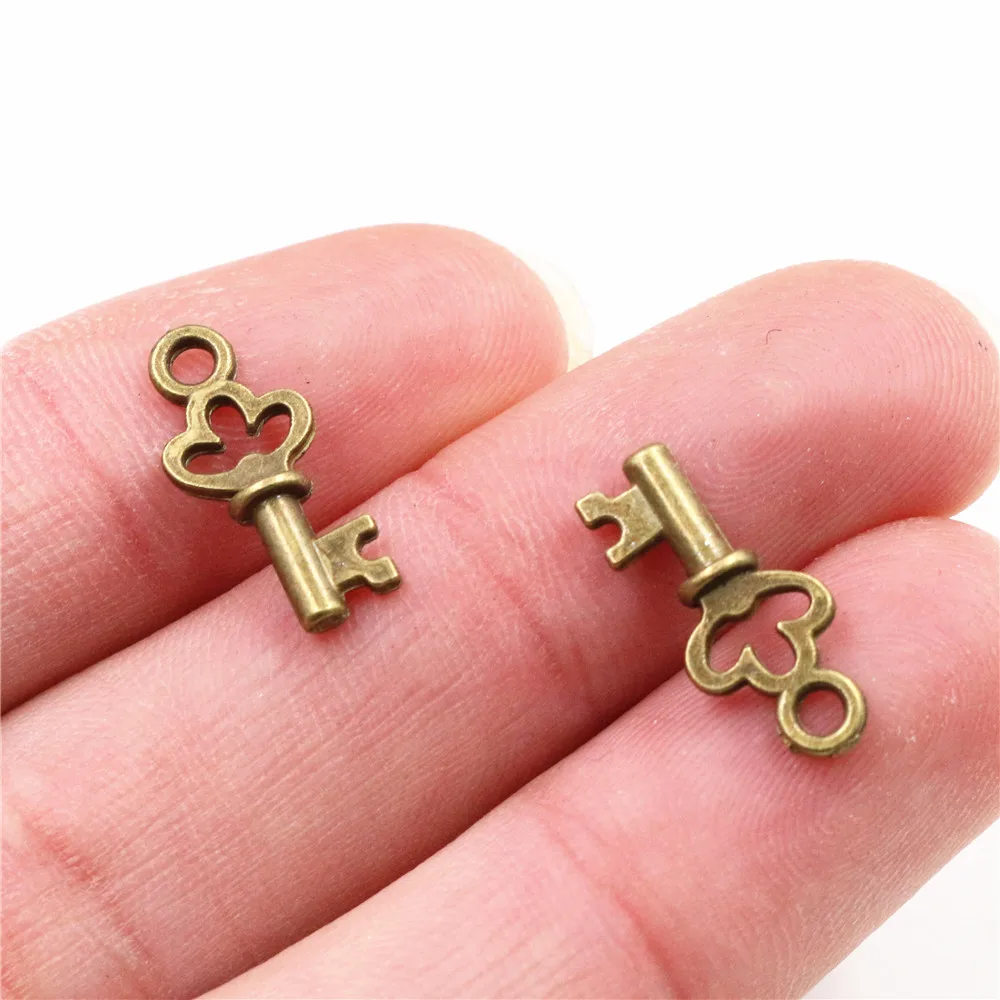 17x7mm 50pcs 골동품 청동 실버 도금 주요 수제 부적 펜던트 팔찌 목걸이 DIY 쥬얼리 만들기