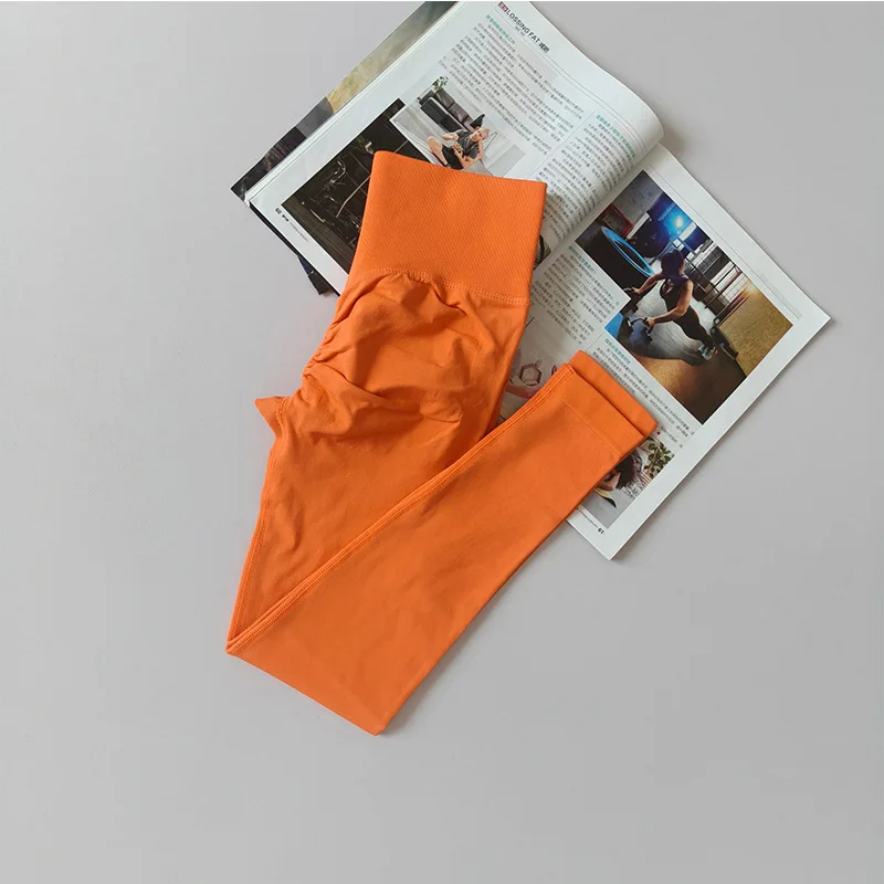 بنطلون رياضي نسائي بدون خياطة بخصر عالٍ ورفع للأرداف، بنطلون خوخي الشكل للجري والتمارين واليوغا، ليجنز ضيق للنساء