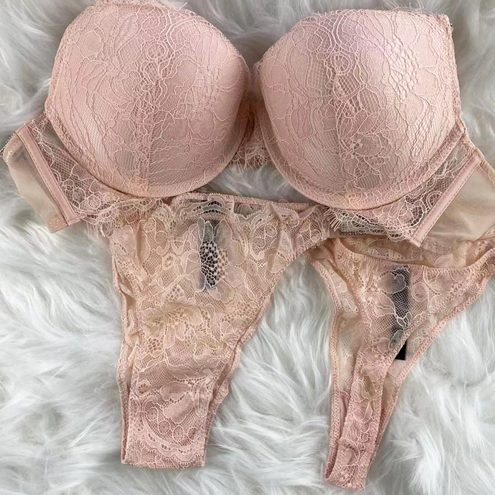 New Sexy Lace Bra, Diamond Letter Shoulder Strap Underwear Thong Three piece Sexy Bra Set, Lace Bra Set, Free Wholesale