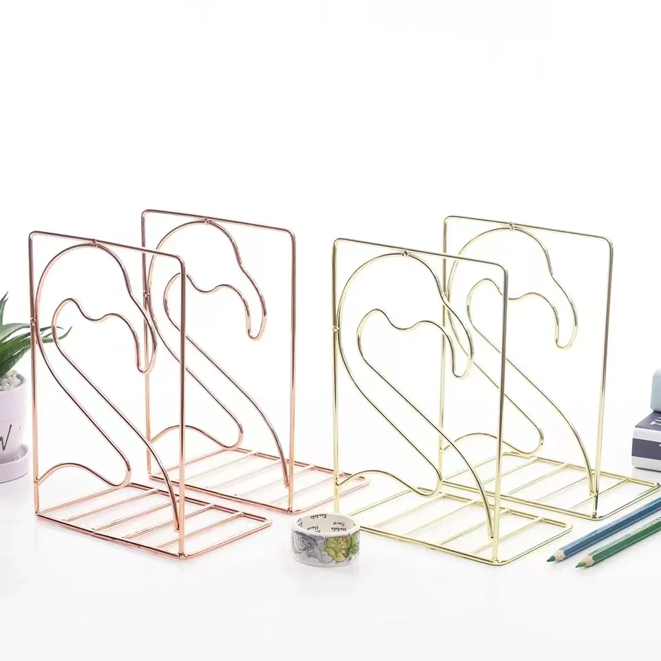 2PCS/Pair Creative Cactus Flamingo Love Shaped Metal Bookends Desk Organizer Storage Holder Shelf Iron Support Holder For Books