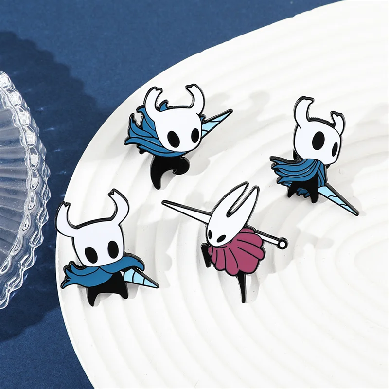 Spiel Hollow Knight: Silksong Hornet Cosplay Abzeichen Legierung Brosche Kleidung Anstecknadeln Rucksack Schmuck Zubehör Nette Prop – Detail 5