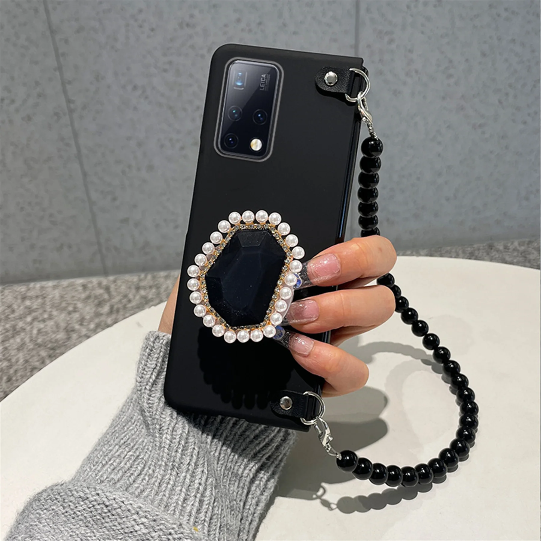 Per Samsung Galaxy Z Fold 5 4 3 2 5G Moda Coreana Cute Pearl Gemstone Staffa Holder Beads Bracciale Hand Chain Case Cover