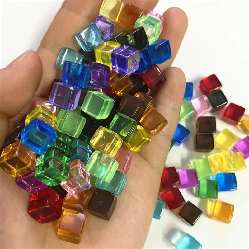 Set of 100 Clear Acrylic Dice