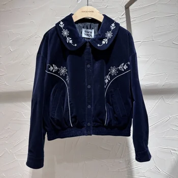 Voca 디자이너 브랜드 여성용 짧은 자켓 가을 소프트 레트로 꽃 자수 벨벳 코트 빈티지 옷깃 칼라 여성용 겉옷