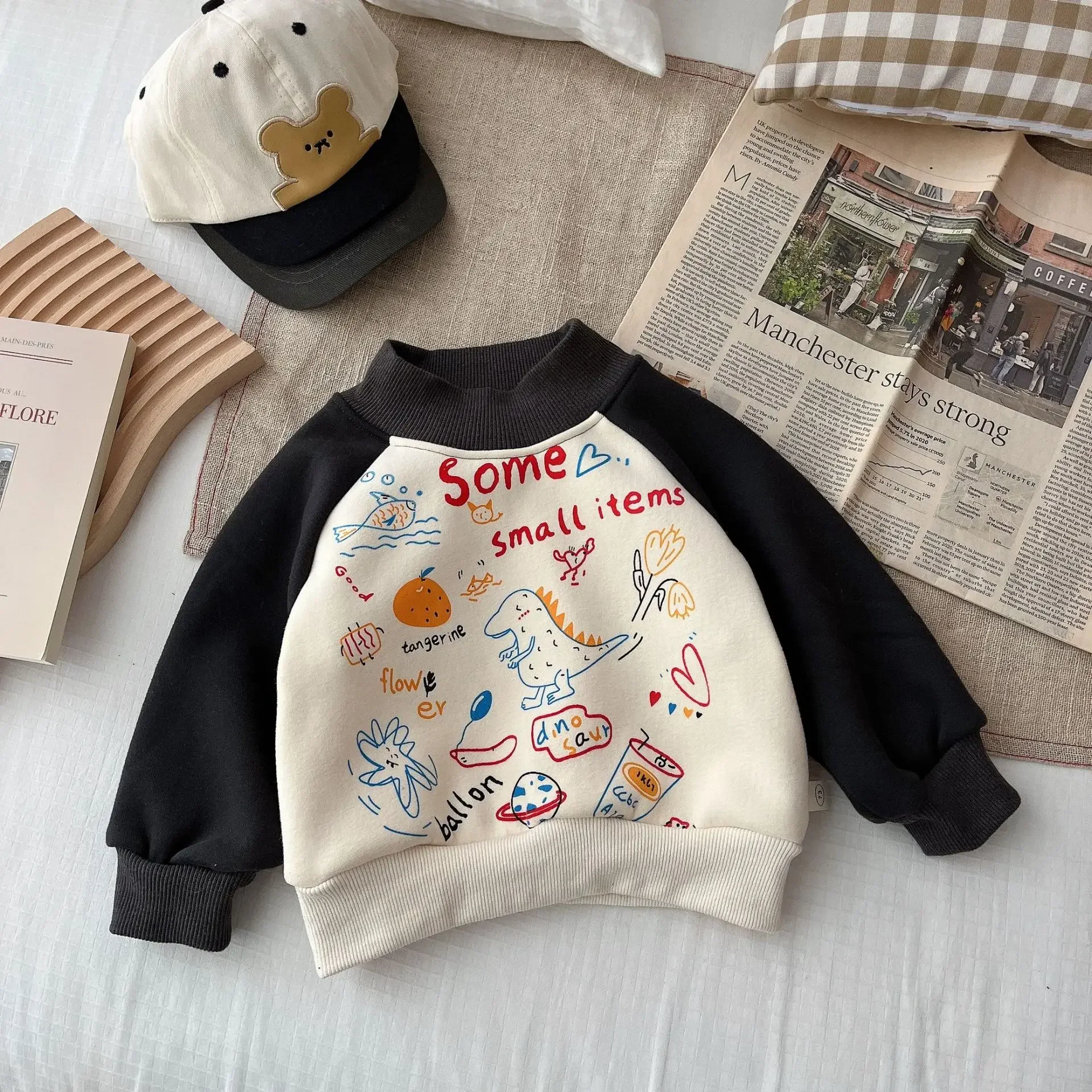 

2023 Kids Baby Boys Girls Full Sleeve Graffiti Cartoon Sweatshirts Children Cute Clothes Toddler Plush Color Blocking Clothing