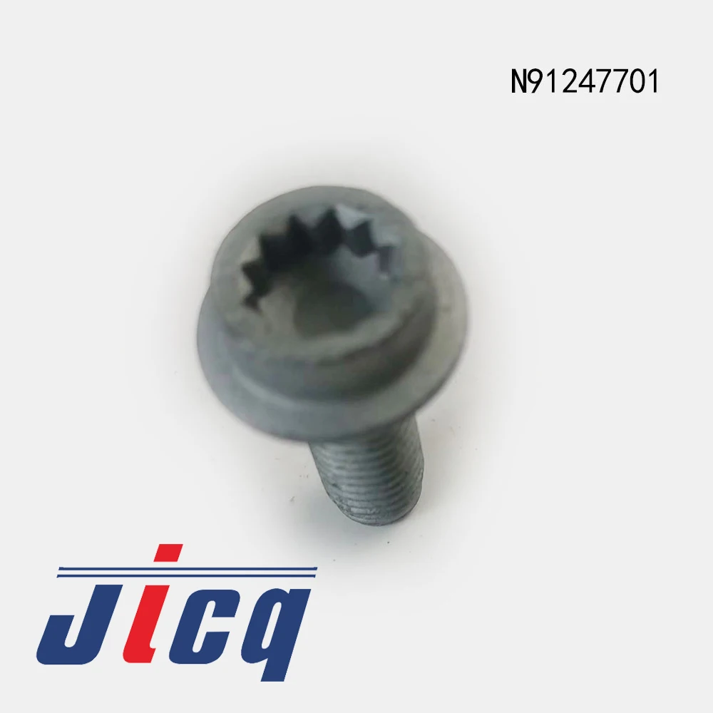 Door hinge screw for Skoda Octavia Fabia VW Polo Passat Golf Bora Jetta Audi Q3 A1 AQ4E A3 S3 N91247701