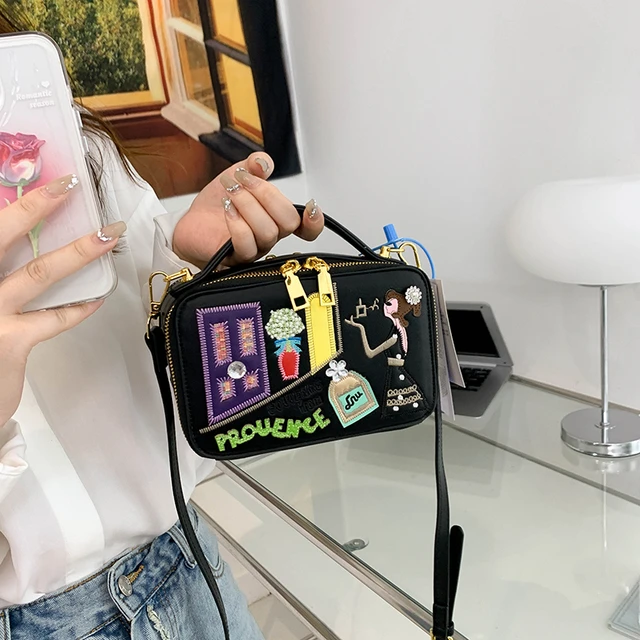 Color Block Leather 90s Shoulder Bag For Women Wholesale Crossbody Purse  With Cute Designer Handbag Design, Medium Size From Bluemove, $15.86 |  DHgate.Com