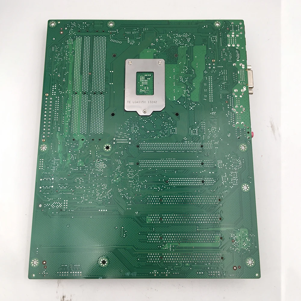 Industrial Motherboard For Fujitsu W26361-W2862-Z4-02-36 W26361-W2862-X-02 D3076-S11 GS3 GS2 4 Industrial Motherboard For Fujitsu W26361-W2862-Z4-02-36 W26361-W2862-X-02 D3076-S11 GS3 GS2 - Image 2