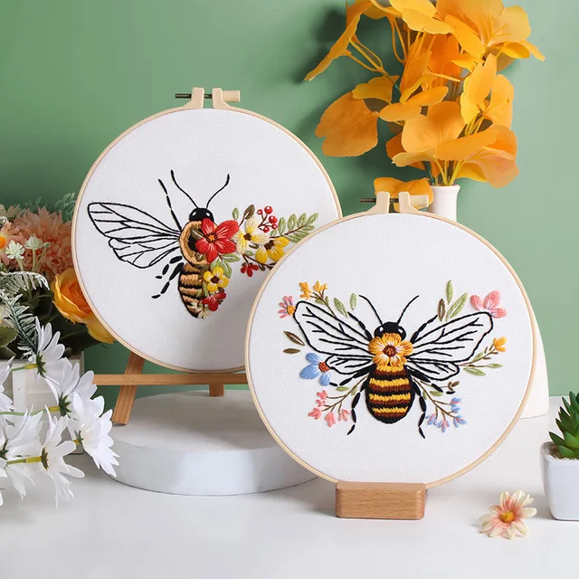 Bee Embroidery Kit for Beginners Adult Cross Stitch Kits Hand Embroidery with Animal Patterns and Instructions DIY Kits 3