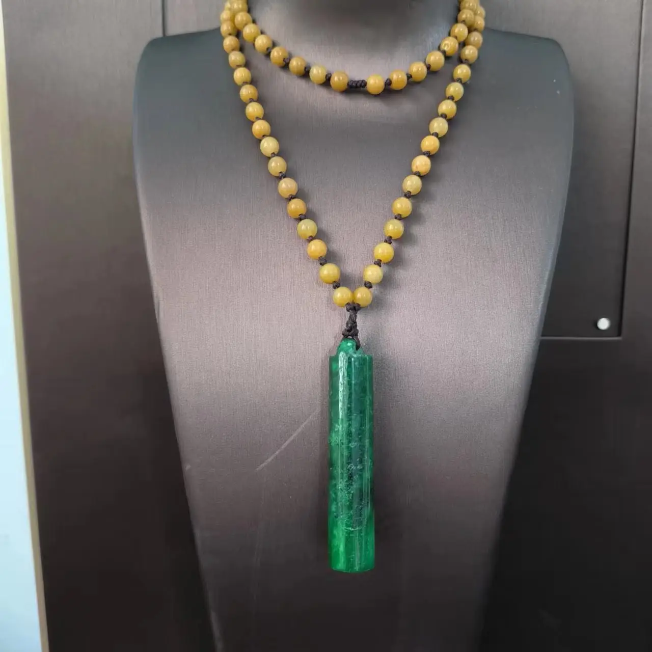 1pcs/lot Natural Classical Dark Green Emerald Necklace Official hat pendant manual rope chain topaz bead retro folk-custom taki pure manual handmade wax rope woven wood bead bohemian national waist belt for dress bl308