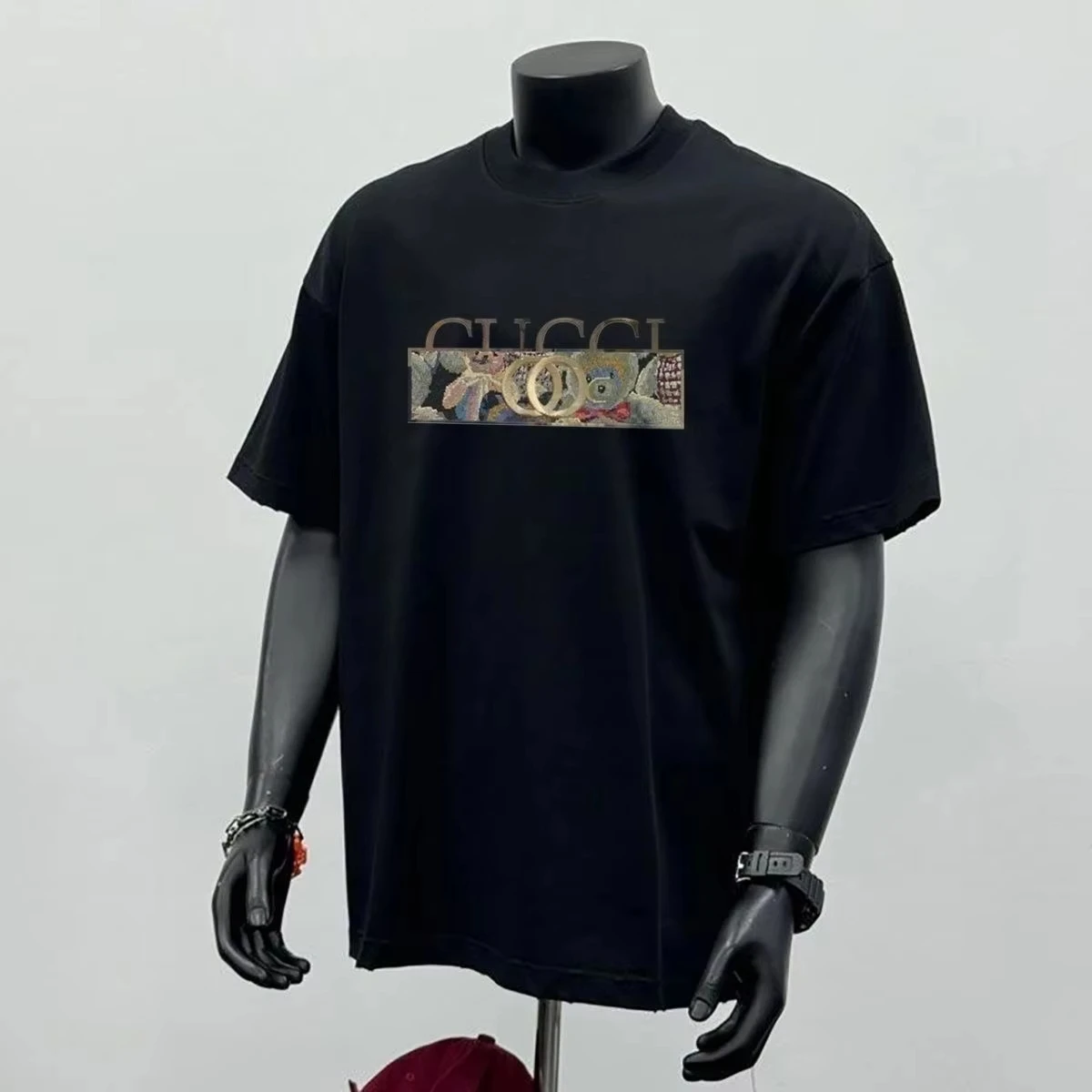"Summer Essentials T-Shirts : Must-Have Men&rsquo;s Short Sleeve T-Shirts &ndash; From Casual Outings to Beach Days!" Summer Men Clothe