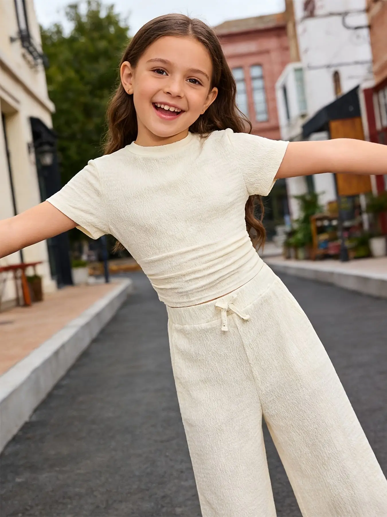 Girls' 2-Piece Casual Set: Fitted Top + Wide-Leg Pants. A versatile design with a trendy street-style vibe—comfortable and perfe - 3