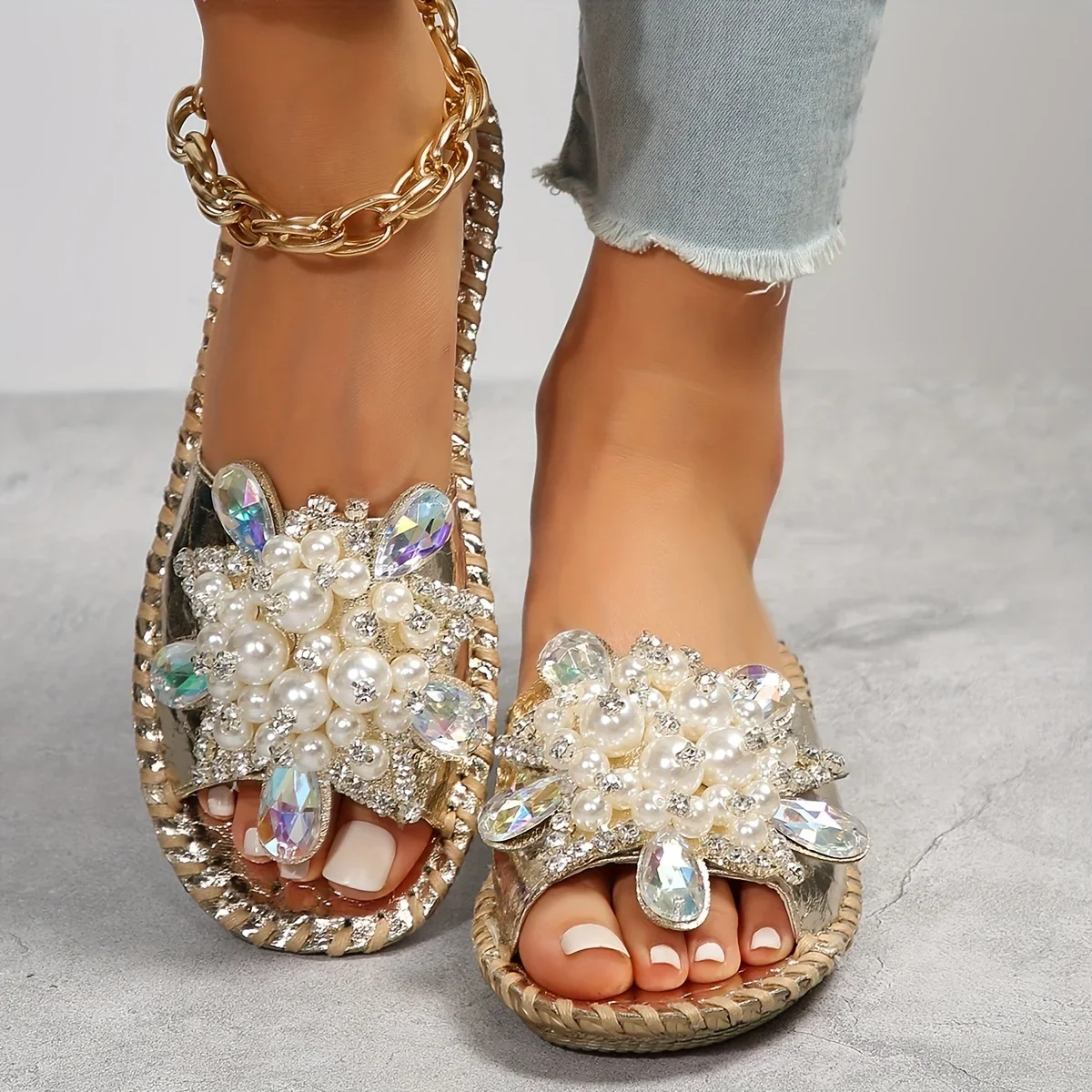 

Сандалии-слайды женские с искусственным жемчугом, повседневная Летняя обувь с открытым носком, легкие Тапочки