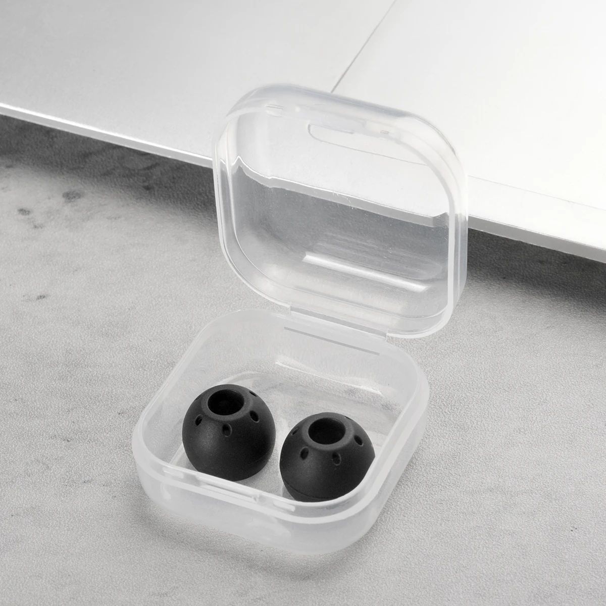 2Pcs Silicone Ear Tips for Freelace Eartips for Audio-Technica ATH-CKS550XIS Breathable In-ear Headphones Tips 4.5-5.5mm