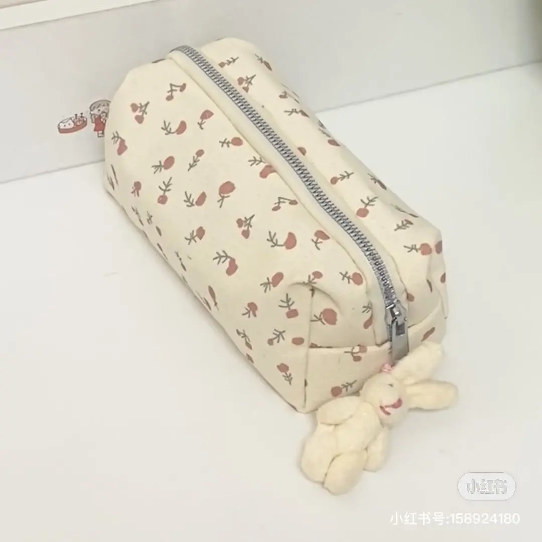 새로운 크림색 꽃무늬 필통, 고급스러운 디자인, 문구 가방, 학생용 대용량 필통, 다용도 화장품 가방