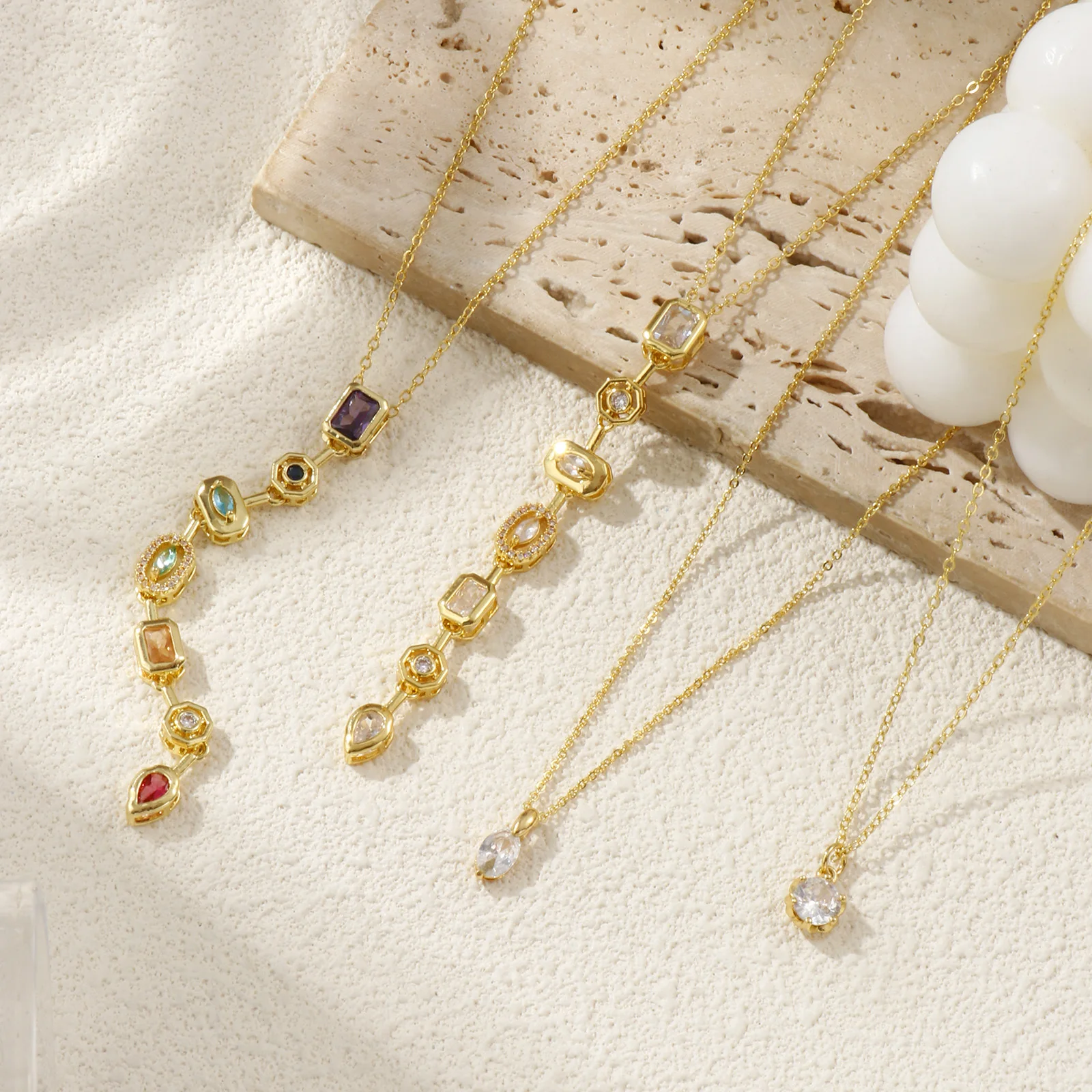 Collier en laiton pour femmes, nouvelle mode, chaîne de câble à maillons couleur or, Long pompon, pendentif en zircone cubique, bijoux de fête, 1 pièce 1 Collier en laiton pour femmes, nouvelle mode, chaîne de câble à maillons couleur or, Long pompon, pendentif en zircone cubique, bijoux de fête, 1 pièce 1