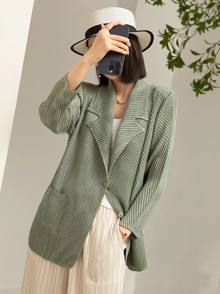 

MIYAKE Style Spring and Autumn New Commuting Slimming Single breasted Pleated Suit Coat Versatile Western Style Top [20230468]