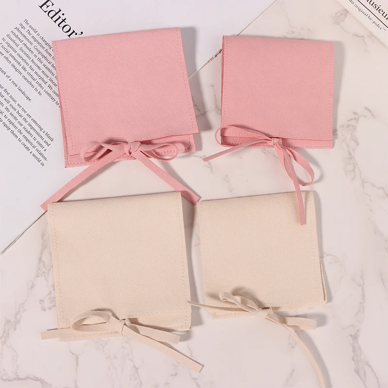 

1Pc Velvet Jewelry Packaging Pouches Chic Wedding Favor Bags Cream microfiber Cosmetic Bags Jewelry Presents Bag