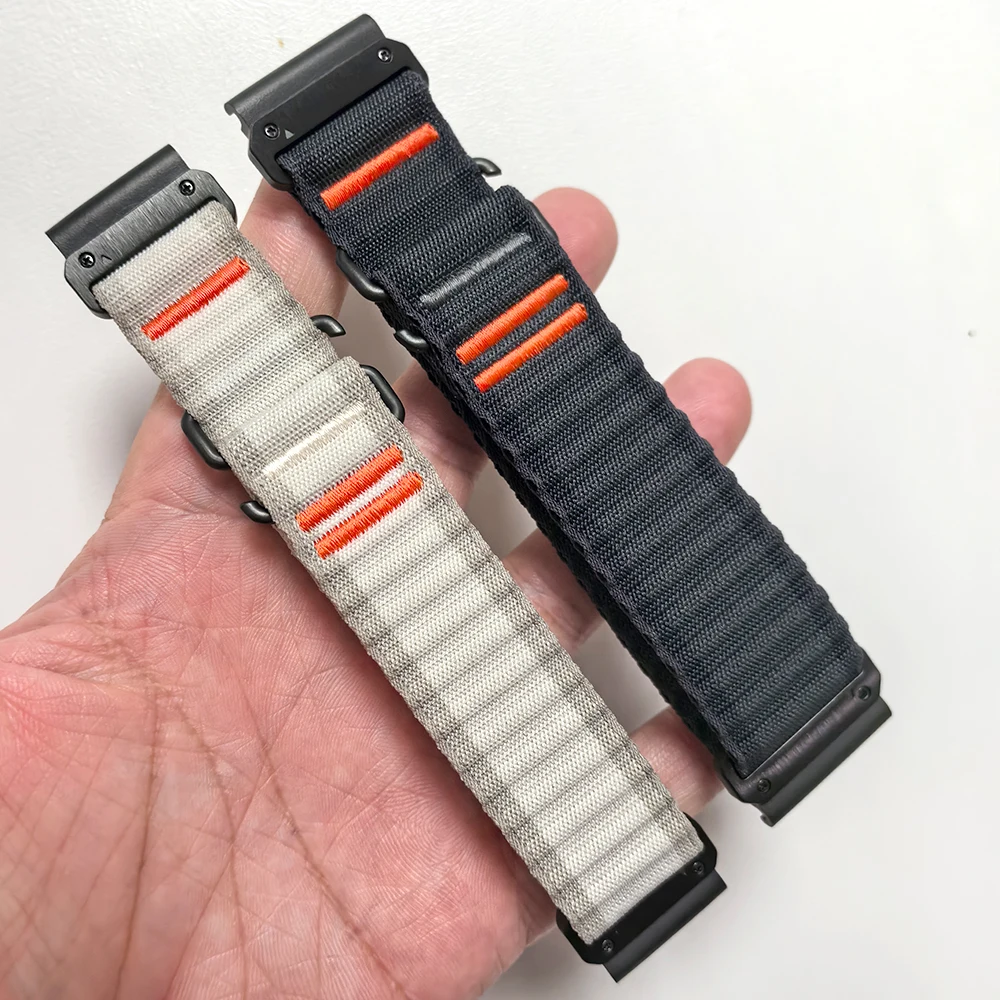 Versatile QuickFit Nylon Fabric Watch Strap - 22mm/26mm Adjustable Band